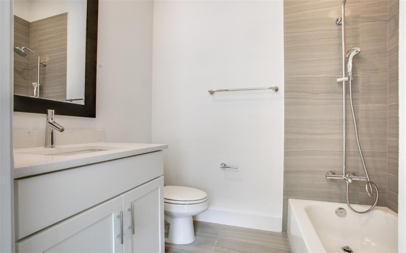 4636 Warwood Lane, Dallas, TX 75219, 2 Habitaciones Habitaciones , ,2 BañosBaños,Residential,En Venta,4636 Warwood Lane,0,21088112