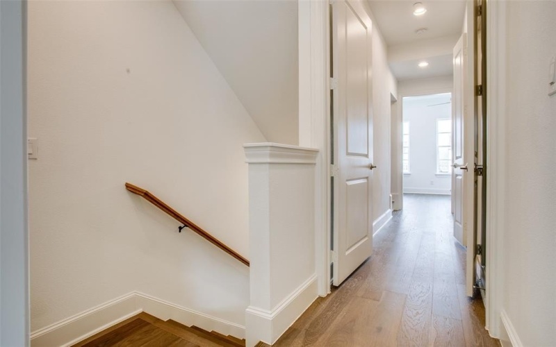 4636 Warwood Lane, Dallas, TX 75219, 2 Habitaciones Habitaciones , ,2 BañosBaños,Residential,En Venta,4636 Warwood Lane,0,21088112