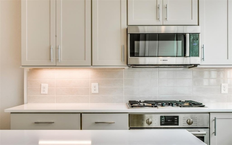 4636 Warwood Lane, Dallas, TX 75219, 2 Habitaciones Habitaciones , ,2 BañosBaños,Residential,En Venta,4636 Warwood Lane,0,21088112