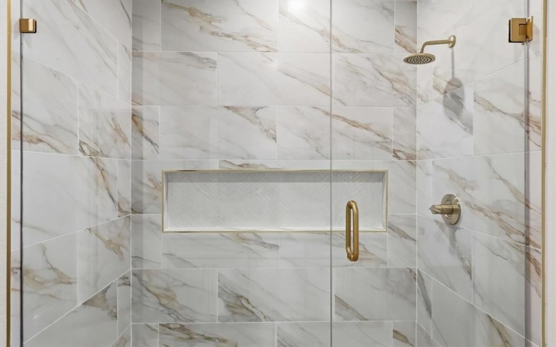 5115 Draper Street, Fort Worth, TX 76105, 4 Bedrooms Bedrooms, ,2 BathroomsBathrooms,Residential,For Sale,5115 Draper Street,0,21088181