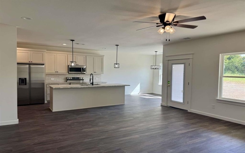 118 Indian Creek, Trenton, TX 75490, 3 Bedrooms Bedrooms, ,2 BathroomsBathrooms,Residential,For Sale,118 Indian Creek,0,21088227