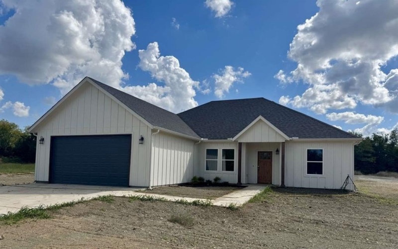 118 Indian Creek, Trenton, TX 75490, 3 Bedrooms Bedrooms, ,2 BathroomsBathrooms,Residential,For Sale,118 Indian Creek,0,21088227