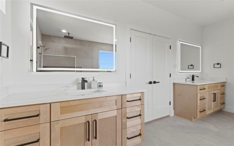 3639 Pueblo Street, Dallas, TX 75212, 3 Bedrooms Bedrooms, ,2 BathroomsBathrooms,Residential,For Sale,3639 Pueblo Street,0,21088329