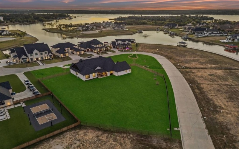 5921 Hudson Sail Circle, Fort Worth, TX 76179, 5 Bedrooms Bedrooms, ,5 BathroomsBathrooms,Residential,For Sale,5921 Hudson Sail Circle,0,21088416