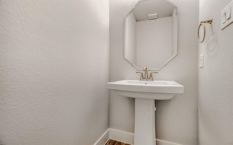 165 Enclave Drive, Lakewood Village, TX 75068, 4 Habitaciones Habitaciones , ,5 BañosBaños,Residential,En Venta,165 Enclave Drive,0,21088513