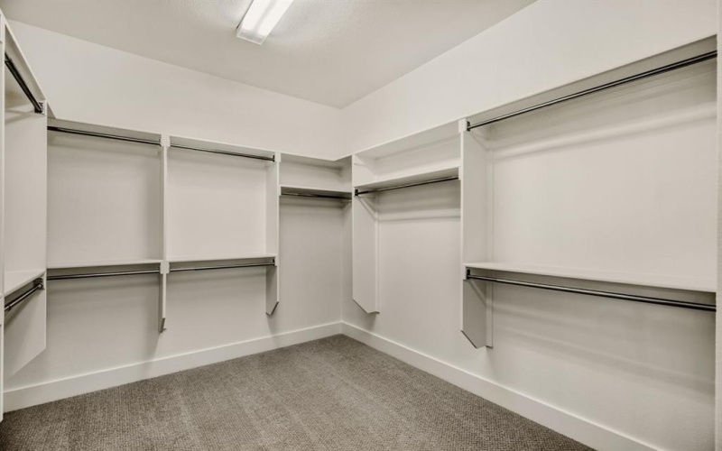 165 Enclave Drive, Lakewood Village, TX 75068, 4 Habitaciones Habitaciones , ,5 BañosBaños,Residential,En Venta,165 Enclave Drive,0,21088513