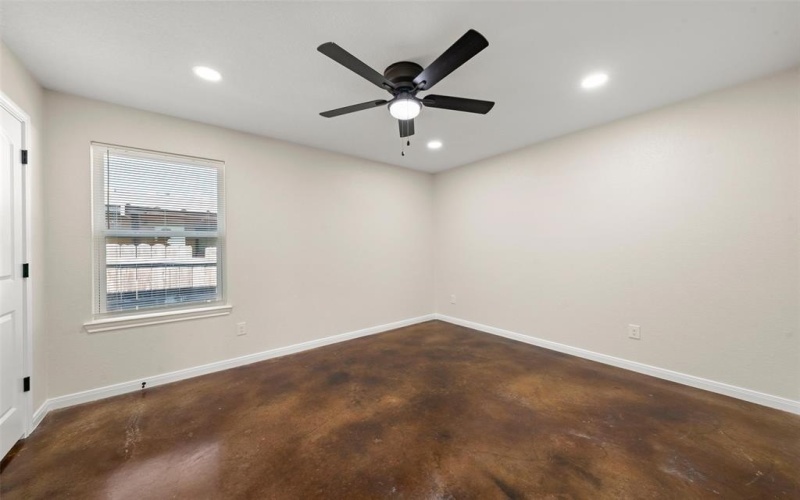 1716 N 12th Street, Waco, TX 76707, 6 Habitaciones Habitaciones , ,5 BañosBaños,Residential Multi Family,En Venta,1716 N 12th Street,0,21088523