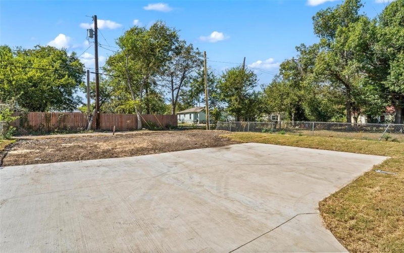 1716 N 12th Street, Waco, TX 76707, 6 Habitaciones Habitaciones , ,5 BañosBaños,Residential Multi Family,En Venta,1716 N 12th Street,0,21088523