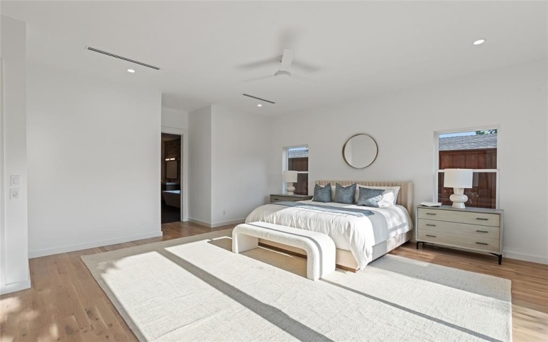 10565 Cromwell Drive, Dallas, TX 75229, 5 Bedrooms Bedrooms, ,6 BathroomsBathrooms,Residential,For Sale,10565 Cromwell Drive,0,21088565