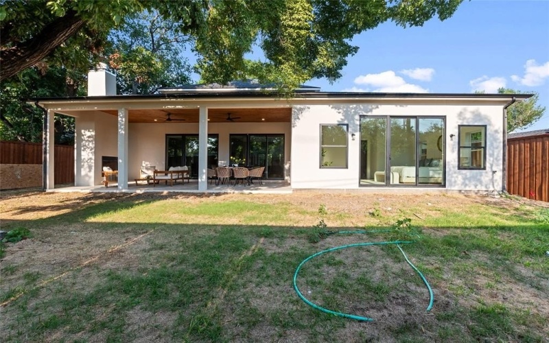 10565 Cromwell Drive, Dallas, TX 75229, 5 Bedrooms Bedrooms, ,6 BathroomsBathrooms,Residential,For Sale,10565 Cromwell Drive,0,21088565