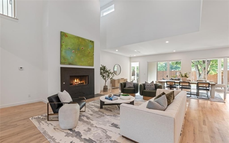 10565 Cromwell Drive, Dallas, TX 75229, 5 Bedrooms Bedrooms, ,6 BathroomsBathrooms,Residential,For Sale,10565 Cromwell Drive,0,21088565