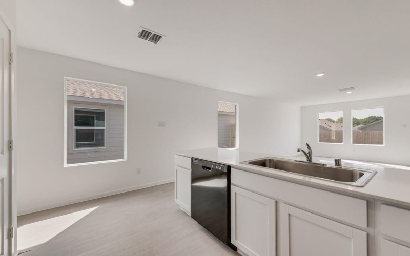14195 Kempt Drive, Pilot Point, TX 76258, 3 Habitaciones Habitaciones , ,2 BañosBaños,Residential,En Venta,14195 Kempt Drive,0,21088673