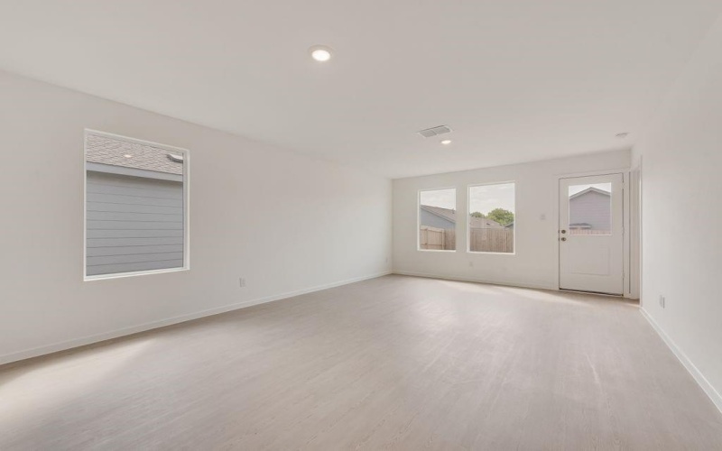 14195 Kempt Drive, Pilot Point, TX 76258, 3 Habitaciones Habitaciones , ,2 BañosBaños,Residential,En Venta,14195 Kempt Drive,0,21088673