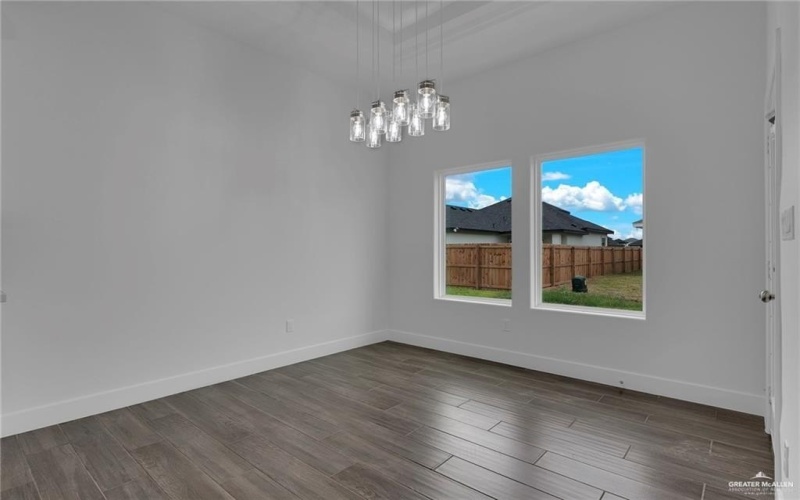6104 N Playa Del Sol Street, Edinburg, TX 78542, 3 Bedrooms Bedrooms, ,2 BathroomsBathrooms,Residential,For Sale,6104 N Playa Del Sol Street,466339