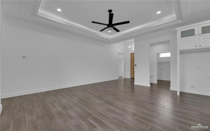 6104 N Playa Del Sol Street, Edinburg, TX 78542, 3 Bedrooms Bedrooms, ,2 BathroomsBathrooms,Residential,For Sale,6104 N Playa Del Sol Street,466339
