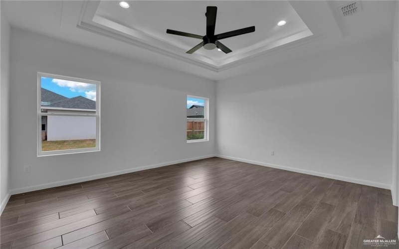 6104 N Playa Del Sol Street, Edinburg, TX 78542, 3 Bedrooms Bedrooms, ,2 BathroomsBathrooms,Residential,For Sale,6104 N Playa Del Sol Street,466339