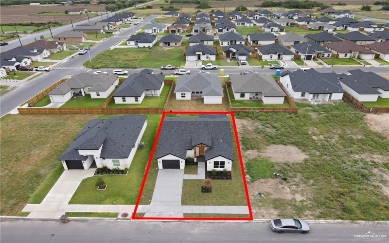 6104 N Playa Del Sol Street, Edinburg, TX 78542, 3 Bedrooms Bedrooms, ,2 BathroomsBathrooms,Residential,For Sale,6104 N Playa Del Sol Street,466339