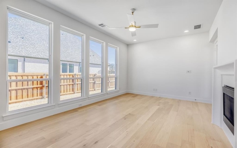 1421 Hidden Cove Drive, Lakewood Village, TX 75068, 4 Habitaciones Habitaciones , ,5 BañosBaños,Residential,En Venta,1421 Hidden Cove Drive,0,21088877