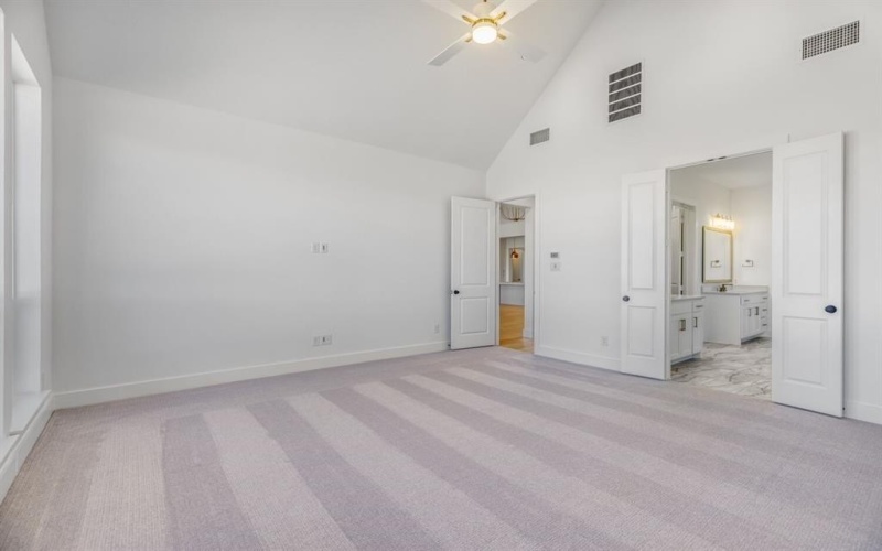 1421 Hidden Cove Drive, Lakewood Village, TX 75068, 4 Habitaciones Habitaciones , ,5 BañosBaños,Residential,En Venta,1421 Hidden Cove Drive,0,21088877