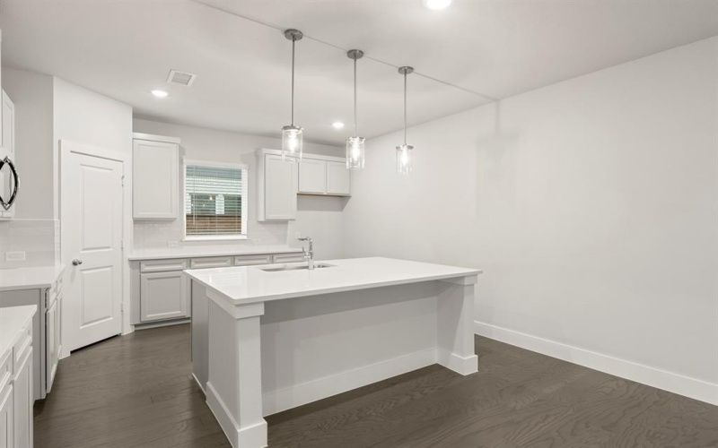 2028 Jasper, Mesquite, TX 75181, 5 Bedrooms Bedrooms, ,3 BathroomsBathrooms,Residential,For Sale,2028 Jasper,0,21089050