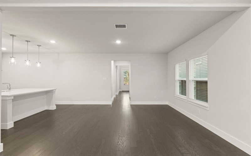 2028 Jasper, Mesquite, TX 75181, 5 Bedrooms Bedrooms, ,3 BathroomsBathrooms,Residential,For Sale,2028 Jasper,0,21089050