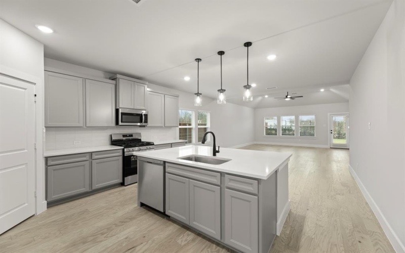 1909 Sapphire Run, Mesquite, TX 75181, 5 Habitaciones Habitaciones , ,3 BañosBaños,Residential,En Venta,1909 Sapphire Run,0,21089065