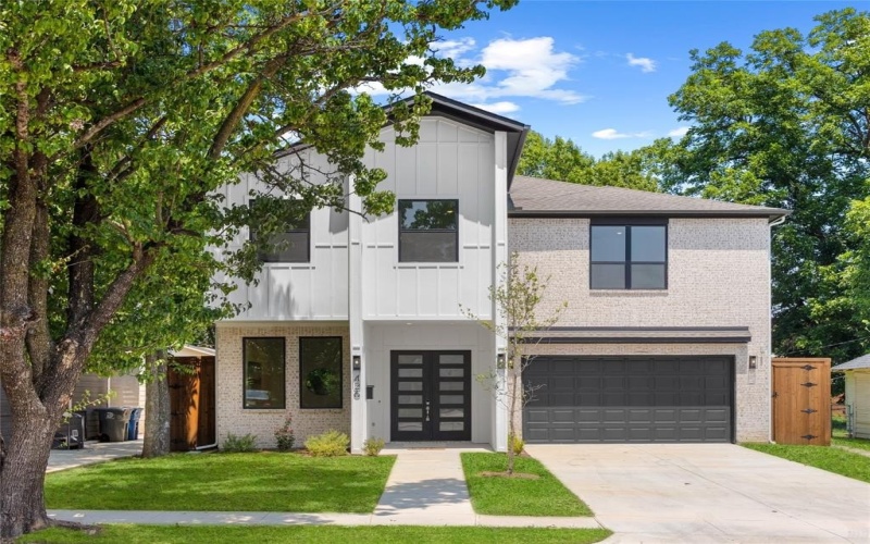 426 Martinique Avenue, Dallas, TX 75223, 5 Bedrooms Bedrooms, ,5 BathroomsBathrooms,Residential,For Sale,426 Martinique Avenue,0,21089205