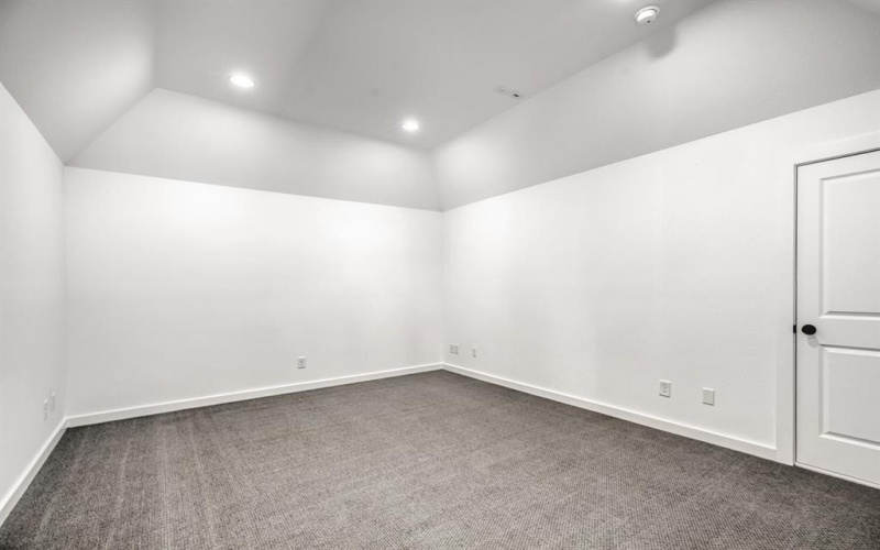 1425 Hidden Cove Drive, Lakewood Village, TX 75068, 4 Bedrooms Bedrooms, ,5 BathroomsBathrooms,Residential,For Sale,1425 Hidden Cove Drive,0,21088904