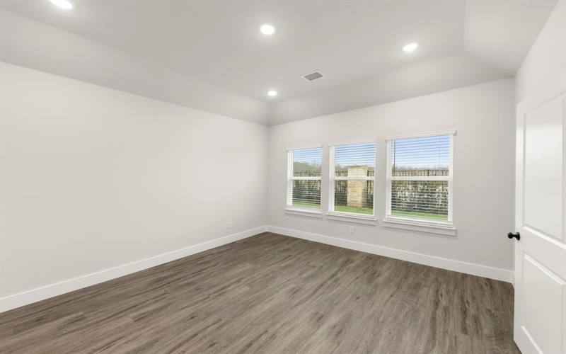 1921 Sapphire Run, Mesquite, TX 75181, 5 Bedrooms Bedrooms, ,3 BathroomsBathrooms,Residential,For Sale,1921 Sapphire Run,0,21089025