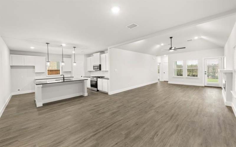 1921 Sapphire Run, Mesquite, TX 75181, 5 Bedrooms Bedrooms, ,3 BathroomsBathrooms,Residential,For Sale,1921 Sapphire Run,0,21089025