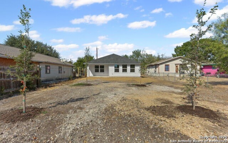 322 Spaatz, San Antonio, TX 78211, 3 Bedrooms Bedrooms, ,2 BathroomsBathrooms,Residential,For Sale,322 Spaatz,0,1916127