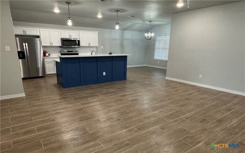5202 White Rose Drive, Killeen, TX 76542, 3 Bedrooms Bedrooms, ,2 BathroomsBathrooms,Residential,For Sale,5202 White Rose Drive,0,595583