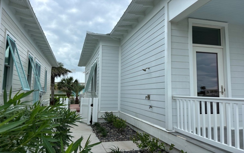 119 Marina Dr., South Padre Island, TX 78597, 3 Habitaciones Habitaciones , ,2 BañosBaños,Residential,En Venta,119 Marina Dr.,0,104427