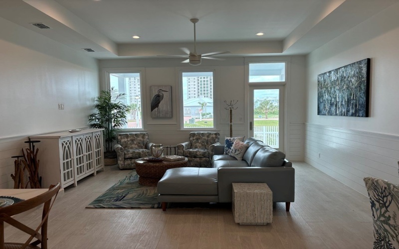 119 Marina Dr., South Padre Island, TX 78597, 3 Habitaciones Habitaciones , ,2 BañosBaños,Residential,En Venta,119 Marina Dr.,0,104427