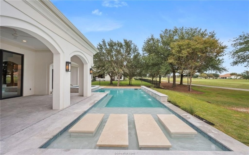 4212 Tuscany Court, Bryan, TX 77802, 4 Bedrooms Bedrooms, ,5 BathroomsBathrooms,Residential,For Sale,4212 Tuscany Court,0,25010704