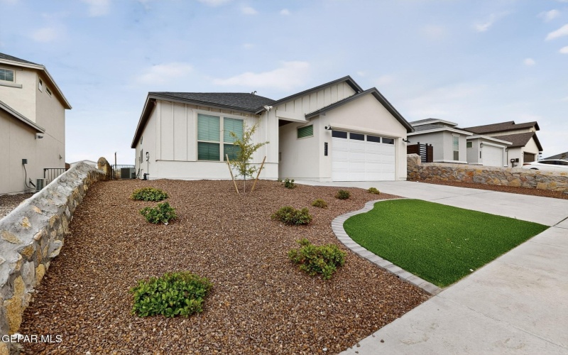 2241 Sandstone Place, El Paso, TX 79911, 3 Habitaciones Habitaciones , ,2 BañosBaños,Residential,En Venta,2241 Sandstone Place,0,932188