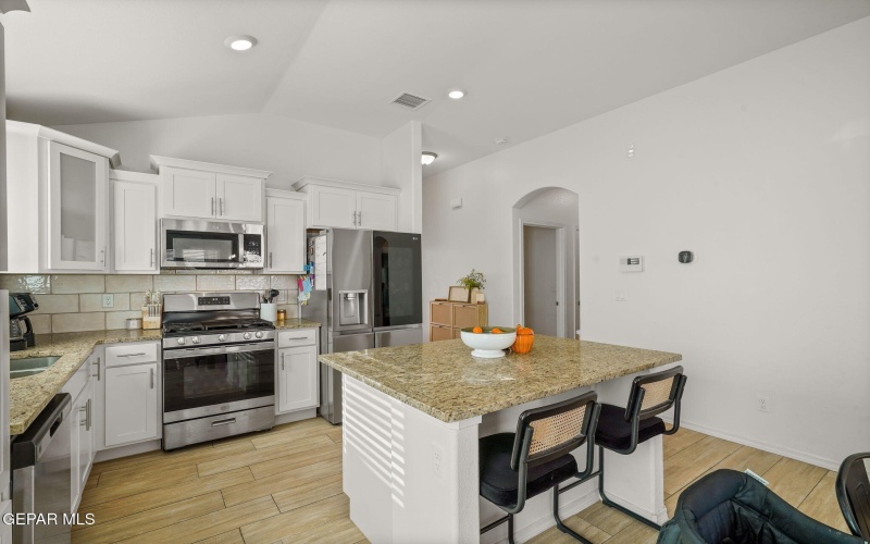 15133 Composition Avenue, El Paso, TX 79938, 4 Habitaciones Habitaciones , ,2 BañosBaños,Residential,En Venta,15133 Composition Avenue,0,932207