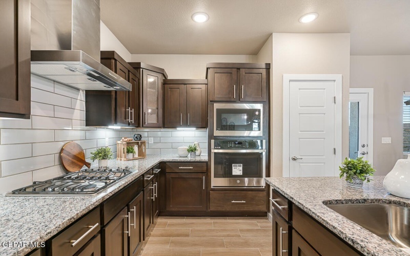 13854 Paseo Bosque Avenue, El Paso, TX 79928, 4 Bedrooms Bedrooms, ,1 BathroomBathrooms,Residential,For Sale,13854 Paseo Bosque Avenue,0,932222