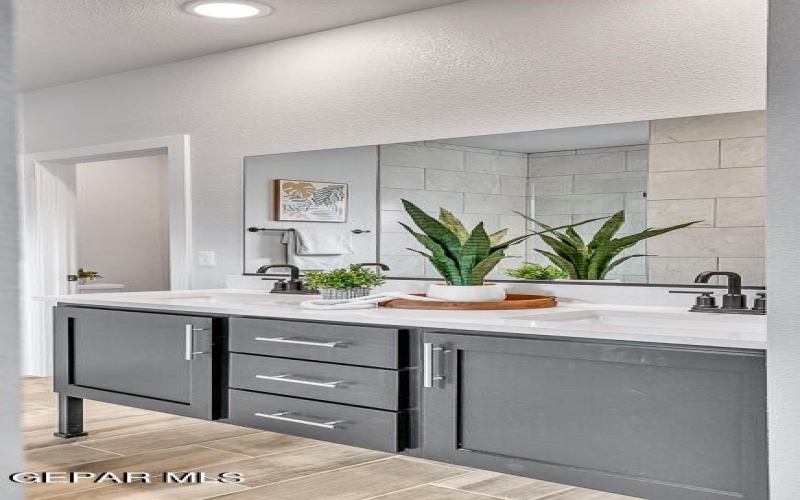 13896 Paseo Sereno Drive, El Paso, TX 79928, 3 Habitaciones Habitaciones , ,1 BañoBaños,Residential,En Venta,13896 Paseo Sereno Drive,0,932225