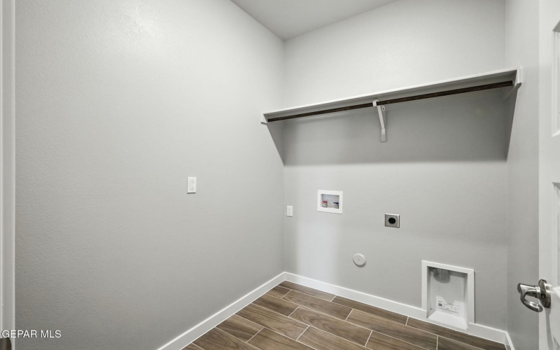 13897 Paseo Perlas Drive, El Paso, TX 79928, 4 Bedrooms Bedrooms, ,1 BathroomBathrooms,Residential,For Sale,13897 Paseo Perlas Drive,0,932226