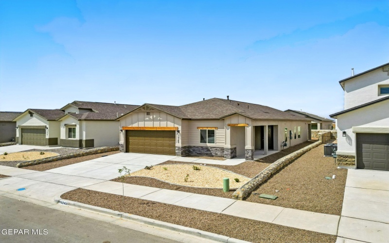 13897 Paseo Perlas Drive, El Paso, TX 79928, 4 Bedrooms Bedrooms, ,1 BathroomBathrooms,Residential,For Sale,13897 Paseo Perlas Drive,0,932226