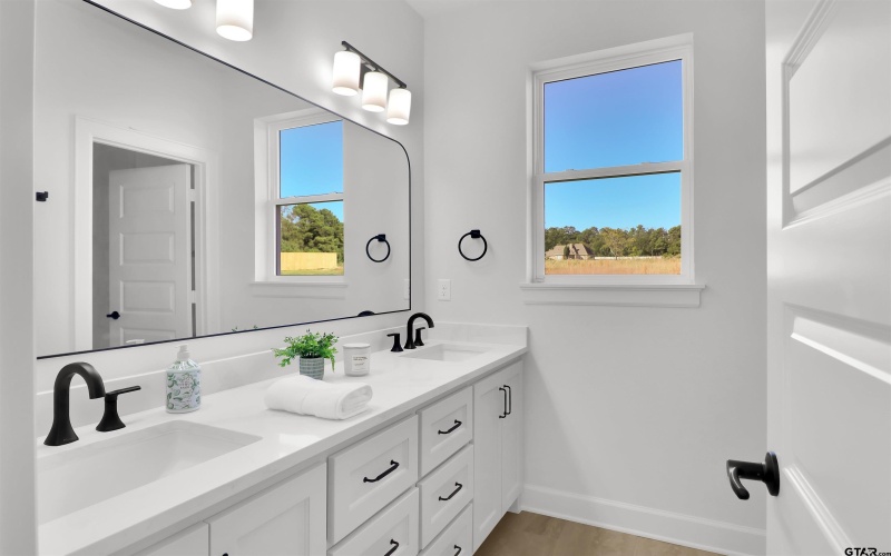 17560 Sugar Bluff Ln, Flint, TX 75762, 4 Habitaciones Habitaciones , ,2 BañosBaños,Residential,En Venta,17560 Sugar Bluff Ln,0,25015405