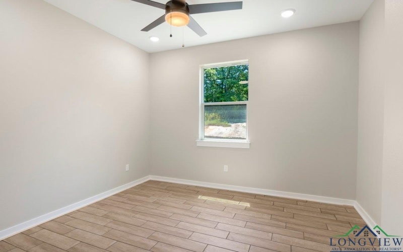 18268 US Jones Dr, Tyler, TX 75705, 4 Habitaciones Habitaciones , ,2 BañosBaños,Residential,En Venta,18268 US Jones Dr,0,20257111