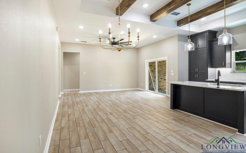 18268 US Jones Dr, Tyler, TX 75705, 4 Habitaciones Habitaciones , ,2 BañosBaños,Residential,En Venta,18268 US Jones Dr,0,20257111