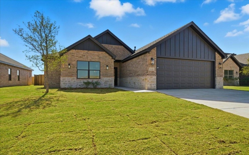 1115 N 6th Street, Wolfforth, TX 79382, 3 Habitaciones Habitaciones , ,2 BañosBaños,Residential,En Venta,1115 N 6th Street,0,202561934
