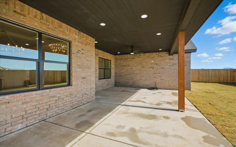 1115 N 6th Street, Wolfforth, TX 79382, 3 Habitaciones Habitaciones , ,2 BañosBaños,Residential,En Venta,1115 N 6th Street,0,202561934