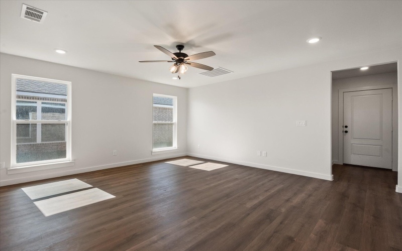 2303 Eureka Avenue, Lubbock, TX 79407, 2 Bedrooms Bedrooms, ,2 BathroomsBathrooms,Residential,For Sale,2303 Eureka Avenue,0,202561940