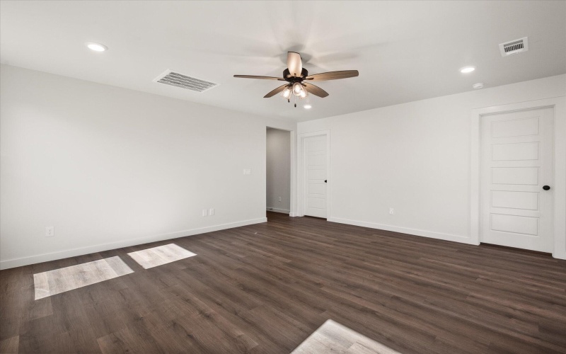 2303 Eureka Avenue, Lubbock, TX 79407, 2 Bedrooms Bedrooms, ,2 BathroomsBathrooms,Residential,For Sale,2303 Eureka Avenue,0,202561940