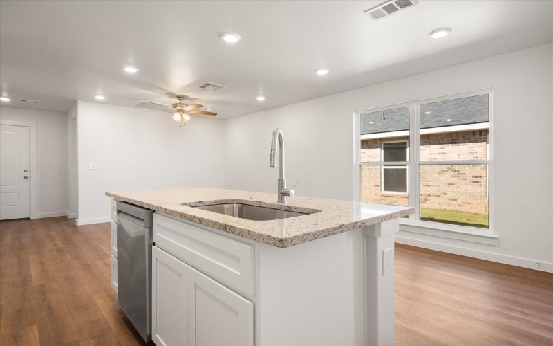 2305 Eureka Avenue, Lubbock, TX 79407, 3 Bedrooms Bedrooms, ,2 BathroomsBathrooms,Residential,For Sale,2305 Eureka Avenue,0,202561941