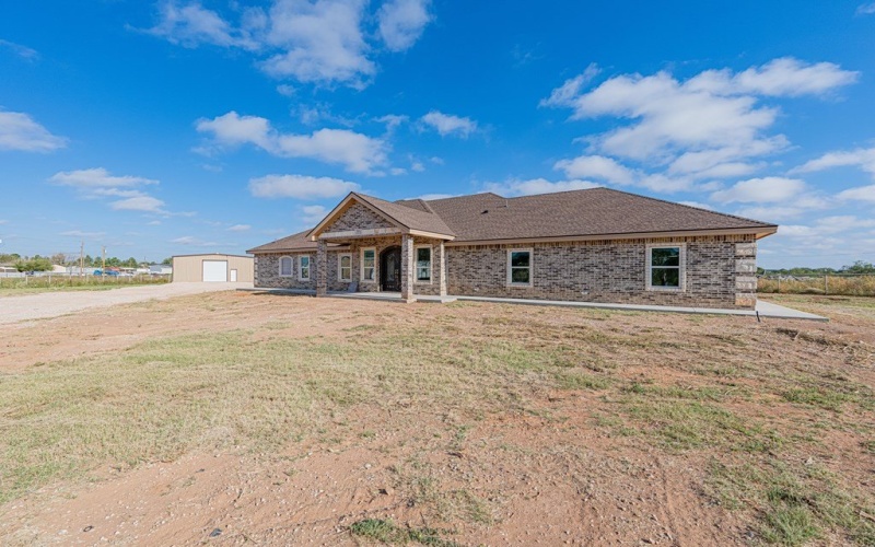 519 E County Rd 138, Midland, TX 79706, 4 Bedrooms Bedrooms, ,2 BathroomsBathrooms,Residential,For Sale,519 E County Rd 138,0,163781